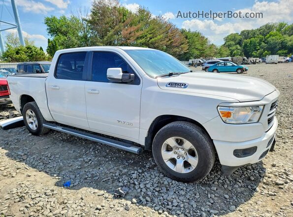 1C6SRFFT3LN110123 2020 RAM 1500 Белый Передняя правая четверть