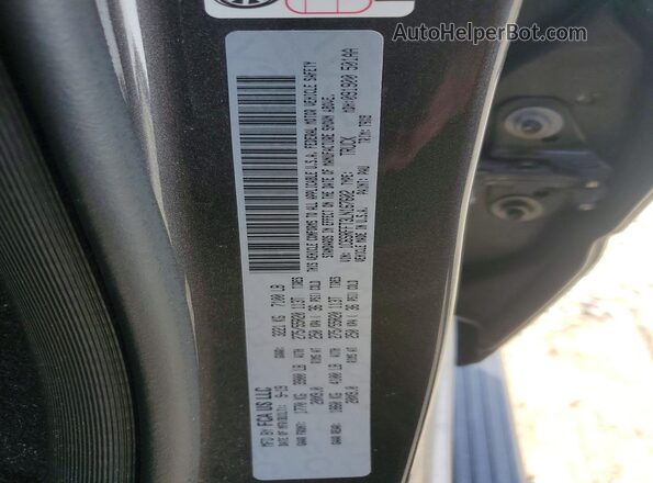 1C6SRFFT3LN167602 2020 RAM 1500 Charcoal Widok komory silnika