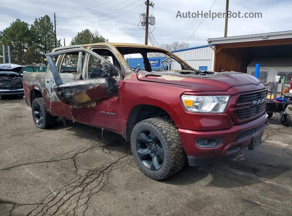 1C6SRFFT4KN584886 2019 RAM 1500 Maroon Delantero derecho