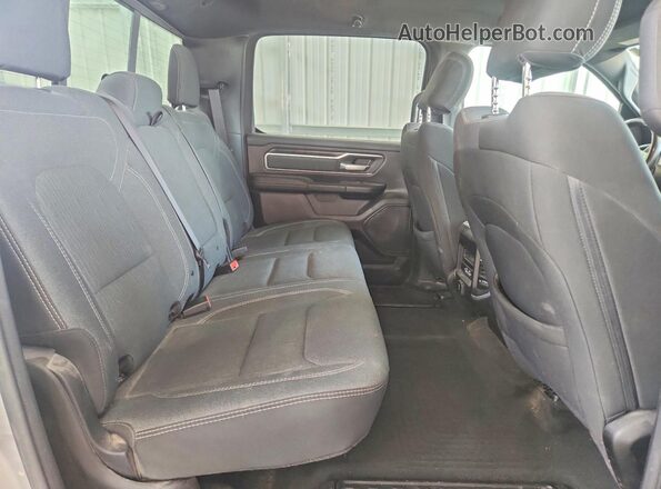 1C6SRFFT4MN646256 2021 RAM 1500 Silver Vista de los asientos traseros