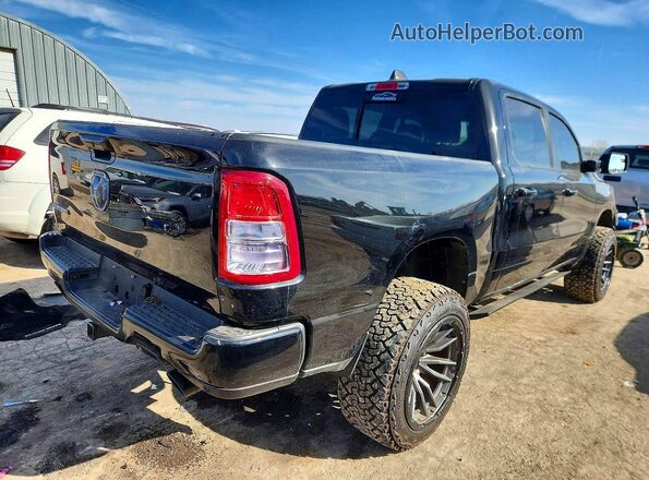 1C6SRFFT4MN716838 2021 RAM 1500 Black Rear right