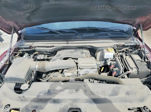 1C6SRFFT4NN380660 2022 RAM 1500 Бордовый Вид задней части салона