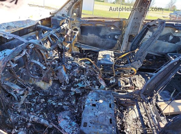 1C6SRFFT5KN515043 2019 RAM 1500 Burn Widok wnętrza z przodu