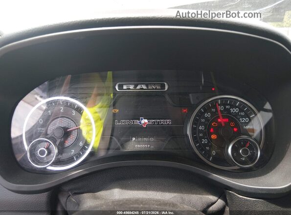 1C6SRFFT5LN417289 2020 RAM 1500 Зеленый Вид задних сидений