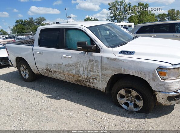 1C6SRFFT5LN420452 2020 RAM 1500 Белый Вид задней части салона