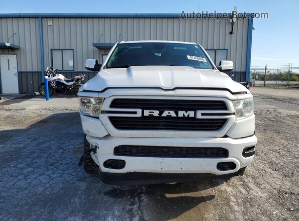 1C6SRFFT5MN514672 2021 RAM 1500 White Front view