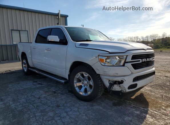 1C6SRFFT5MN514672 2021 RAM 1500 White Front right