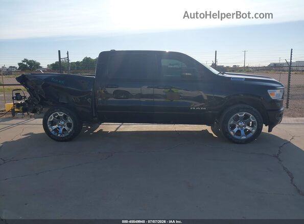 1C6SRFFT5PN613738 2023 RAM 1500 Black 360 interior view
