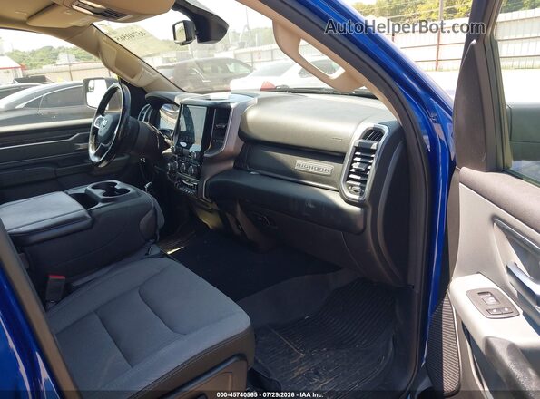 1C6SRFFT6KN659992 2019 RAM 1500 Blue Vista interior delantera