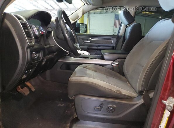 1C6SRFFT6KN784331 2019 RAM 1500 Red Front interior view