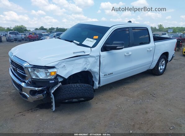 1C6SRFFT6MN521579 2021 RAM 1500 White Առջևի ձախ երեք քառորդ տեսարան