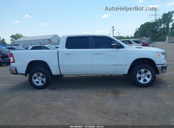 1C6SRFFT6MN521579 2021 RAM 1500 White Սալոնի 360 աստիճան տեսք