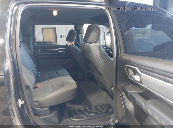 1C6SRFFT6NN340970 2022 RAM 1500 Black Vista de la etiqueta del VIN
