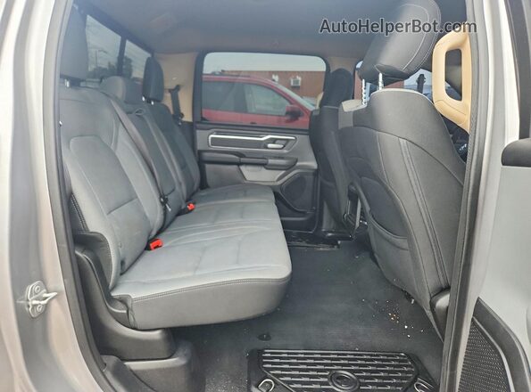 1C6SRFFT7KN510894 2019 RAM 1500 Silver Rear seats view