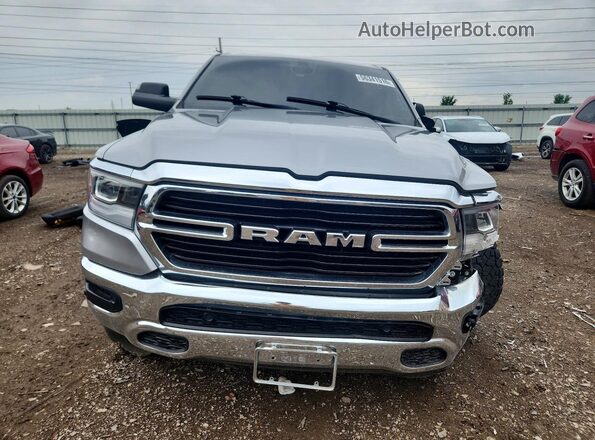 1C6SRFFT7KN510894 2019 RAM 1500 Silver Front view