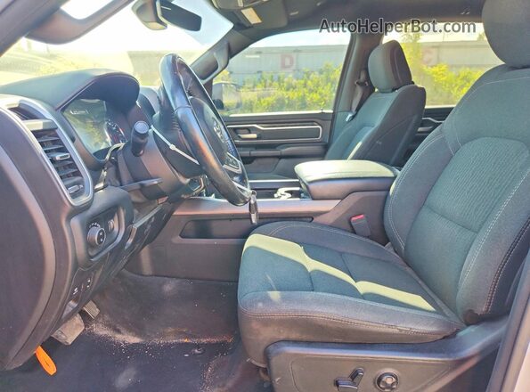 1C6SRFFT7LN297236 2020 RAM 1500 Белый Вид салона спереди