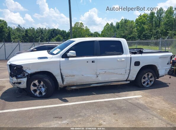 1C6SRFFT7MN702111 2021 RAM 1500 White Widok z przodu