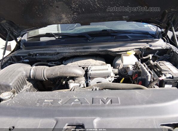 1C6SRFFT7NN459093 2022 RAM 1500 Black Հետևի տեսք