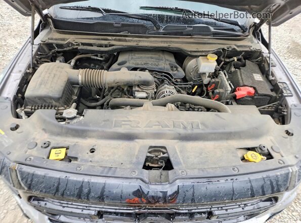 1C6SRFFT8LN206555 2020 RAM 1500 Silver Вид задньої частини салону