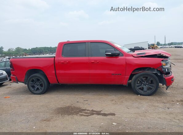 1C6SRFFT8MN622283 2021 RAM 1500 Red Widok wnętrza z tyłu