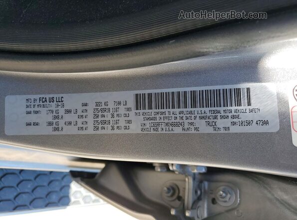 1C6SRFFTXKN668243 2019 RAM 1500 Silver ძრავის განყოფილების ხედი