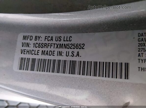 1C6SRFFTXMN525652 2021 RAM 1500 Серебряный Вид подкапотного пространства