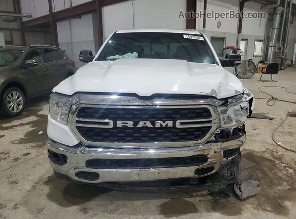 1C6SRFFTXNN158902 2022 RAM 1500 White Front view