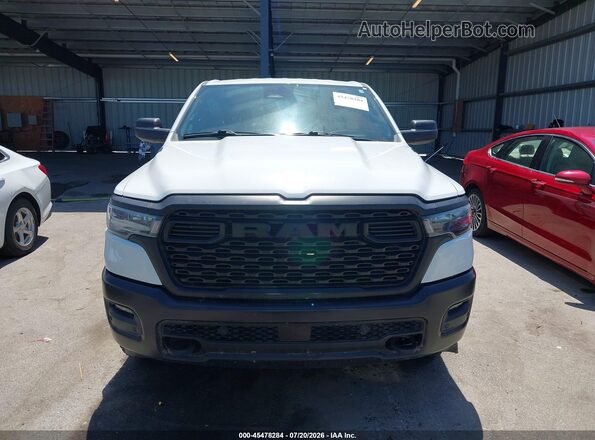 1C6SRFGP0SN609803 2025 RAM 1500 White Widok zestawu wskaźników