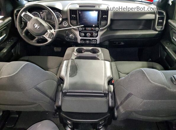 1C6SRFGP4SN653738 2025 RAM 1500 Blue Dashboard view