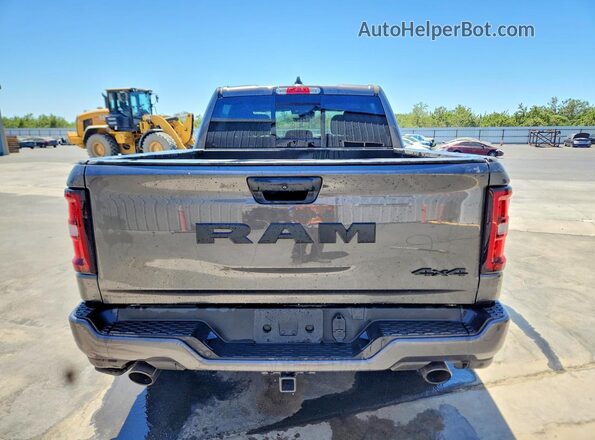 1C6SRFGP9TN272663 2026 RAM 1500 Gray Widok z tyłu