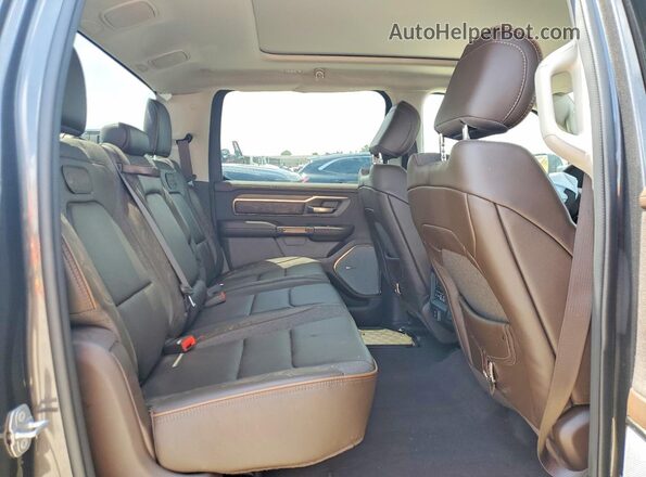 1C6SRFHPXTN236950 2026 RAM 1500 Gray უკანა სავარძლების ხედი