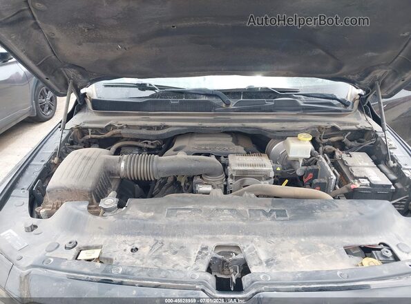 1C6SRFHT0LN144601 2020 RAM 1500 Черный Вид сзади