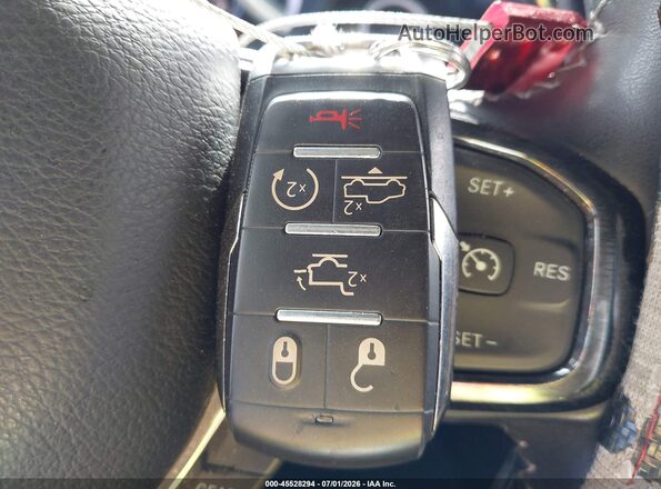 1C6SRFHT0PN678168 2023 RAM 1500 Black Dashboard view