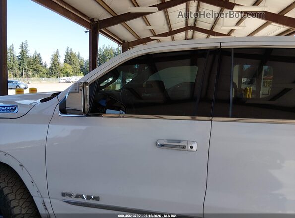 1C6SRFHT1KN578945 2019 RAM 1500 White 
