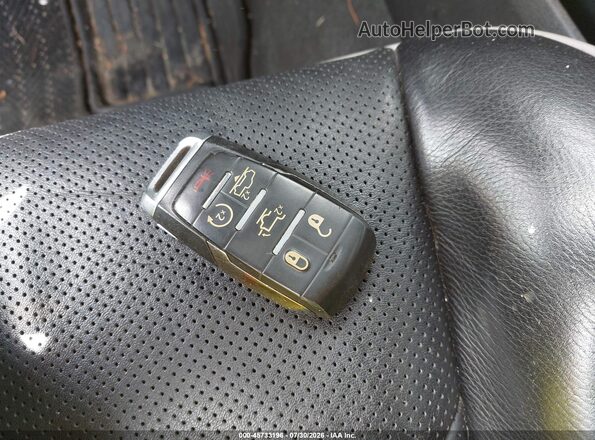 1C6SRFHT1KN874323 2019 RAM 1500 White Առջևի վահանակի տեսք