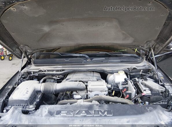 1C6SRFHT1NN319523 2022 RAM 1500 Black Вид ззаду