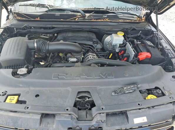 1C6SRFHT2LN414525 2020 RAM 1500 Черный Вид задней части салона