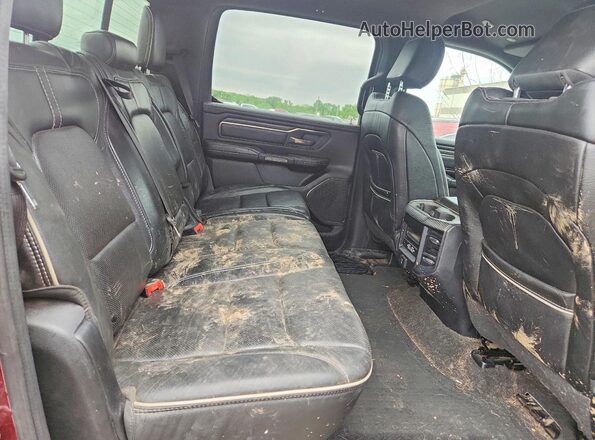 1C6SRFHT3LN137352 2020 RAM 1500 Maroon Vista de los asientos traseros