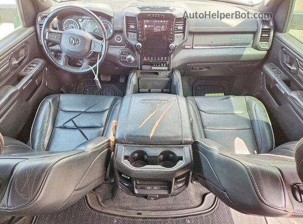 1C6SRFHT3NN188062 2022 RAM 1500 White Vista del salpicadero