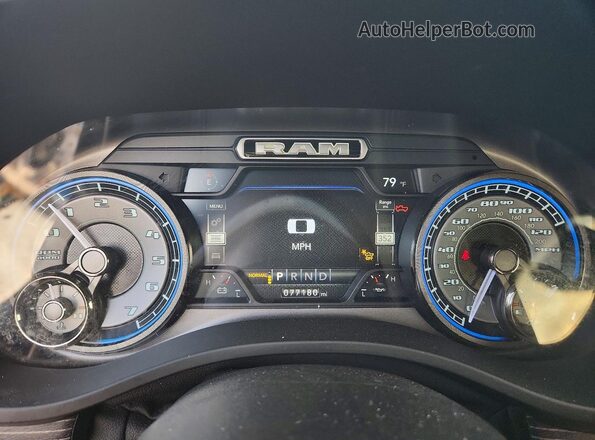1C6SRFHT4MN619619 2021 RAM 1500 Gray Widok zestawu wskaźników