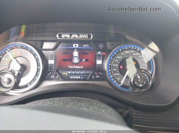 1C6SRFHT5KN783054 2019 RAM 1500 White Հետևի նստատեղերի տեսք
