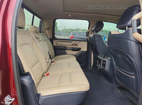 1C6SRFHT6KN516571 2019 RAM 1500 Бордовый Вид задних сидений