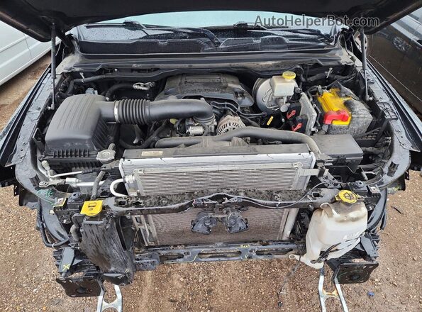 1C6SRFHT6KN773746 2019 RAM 1500 Black Widok wnętrza z tyłu