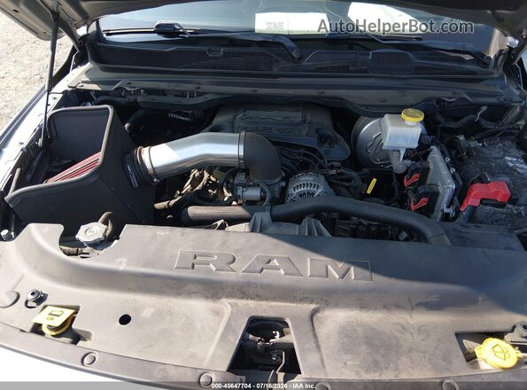 1C6SRFHT7KN506647 2019 RAM 1500 Silver Rear view