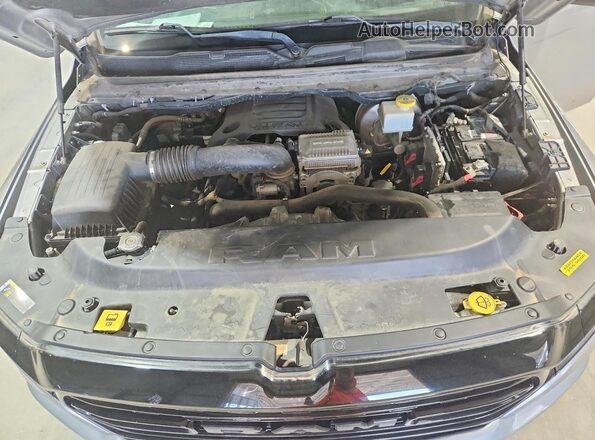 1C6SRFHT7MN564907 2021 RAM 1500 Silver Widok wnętrza z tyłu