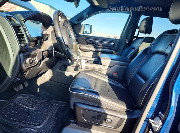 1C6SRFHT7NN286012 2022 RAM 1500 Blue Вид салону спереду