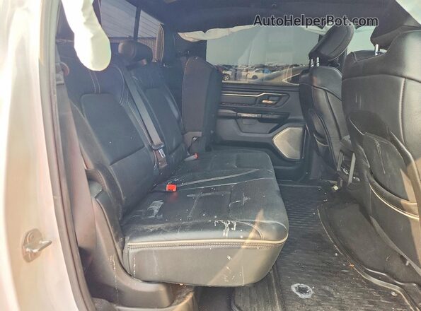 1C6SRFHTXKN673729 2019 RAM 1500 White Rear seats view