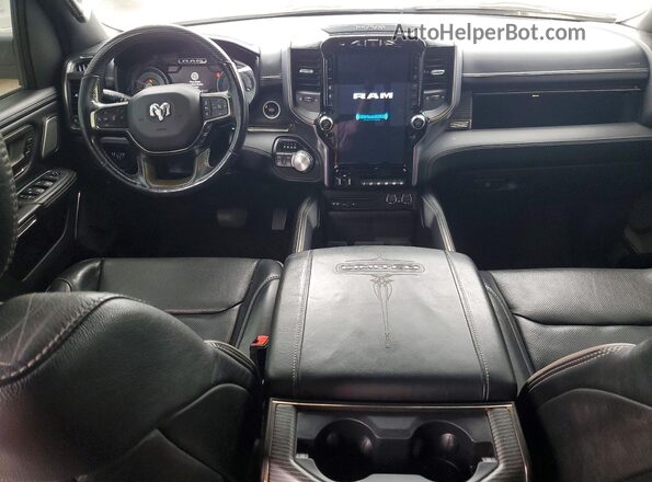 1C6SRFHTXKN925222 2019 RAM 1500 White Widok deski rozdzielczej