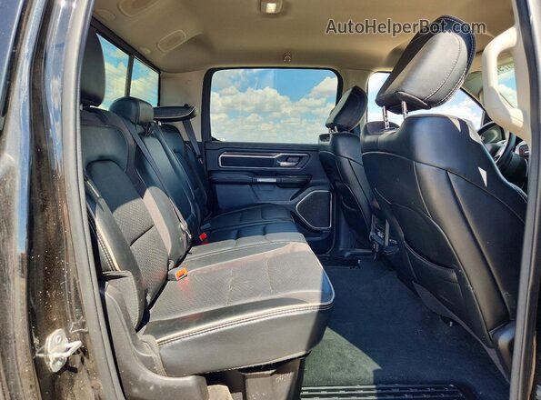 1C6SRFJM4NN341390 2022 RAM 1500 Black Вид задніх сидінь