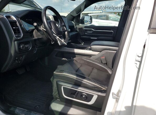 1C6SRFJM9LN227477 2020 RAM 1500 White Front interior view